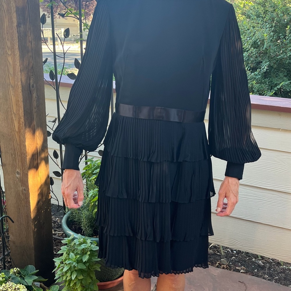 1970s Vintage Cocktail Party Dress - Picture 4 of 10